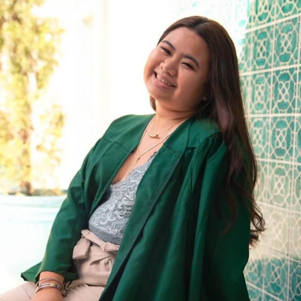 Meet your Posher, Faye anne